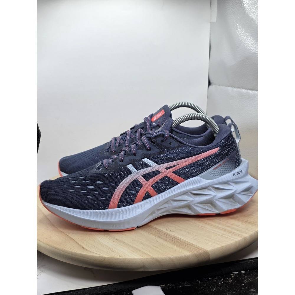 Women's Size 9.5 - ASICS Novablast 2 Blue Road Running Sneakers 1012B049